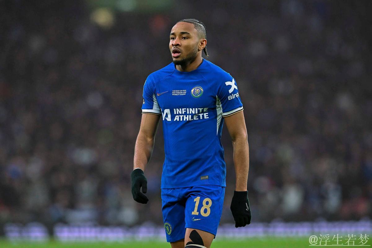 加纳乔与恩昆库互换是否等值?记者犀利点评引热议 加纳乔与恩昆库互换是否等值?记者犀利点评引热议